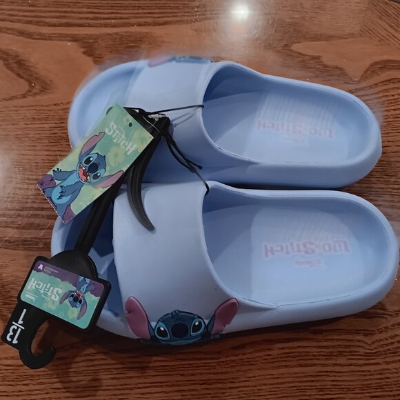 Disney Lilo & Stich sandals size 13/1 brand new - Picture 3 of 3
